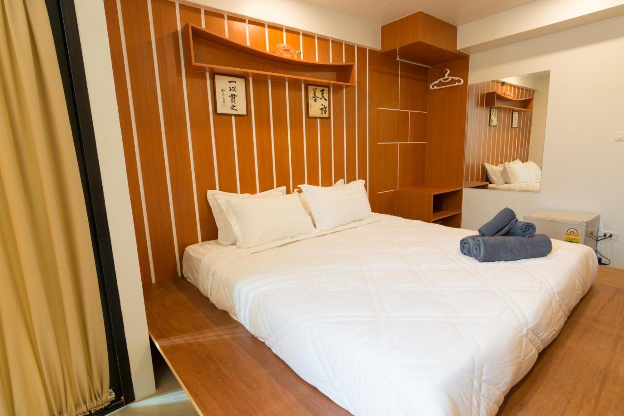2 Feel Bed Station Udon Thani Exterior foto